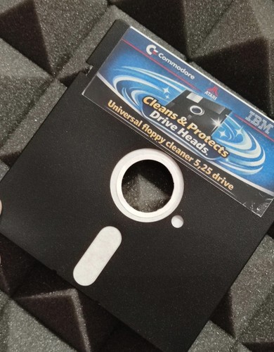 Commodore floppy cleaner - floppy, 5,25"