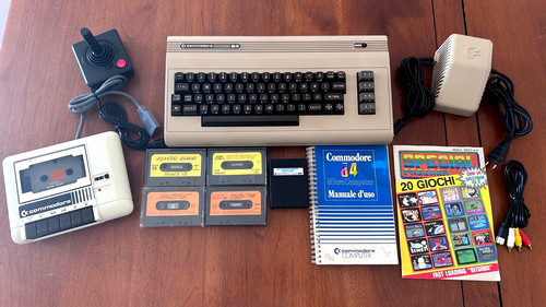 Commodore biscottone - 64,